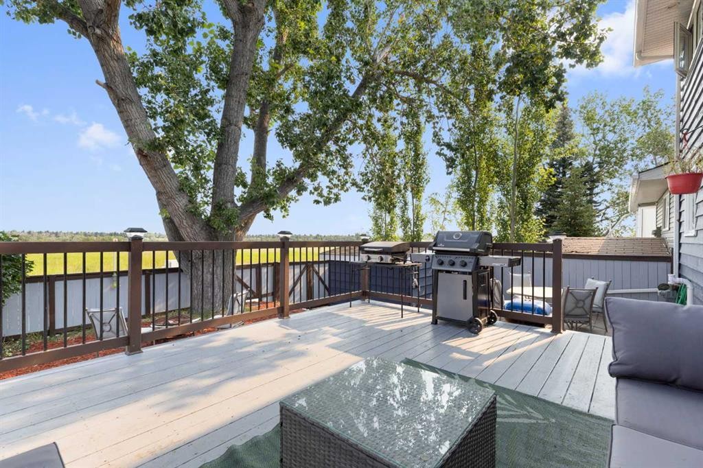 8 Midridge Bay Se, Calgary, AB - Outdoor With Deck Patio Veranda With Exterior
