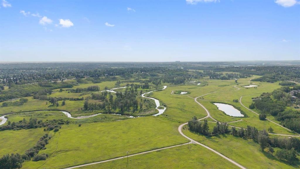 8 Midridge Bay Se, Calgary, AB - Outdoor With View