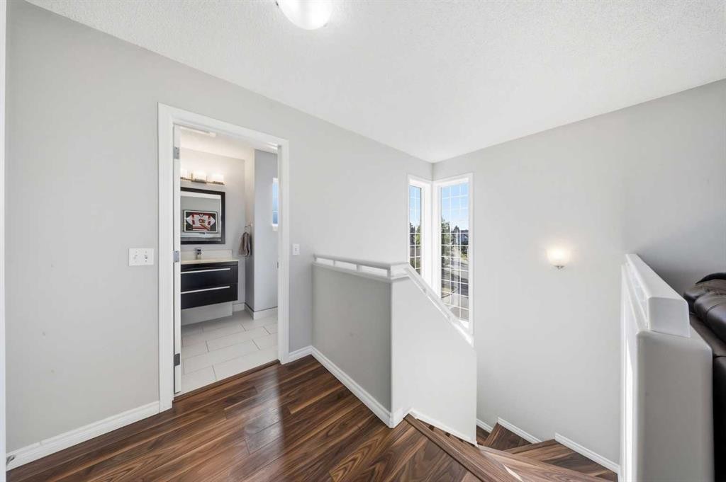 501 Patterson View Sw, Calgary, AB - Indoor Photo Showing Other Room