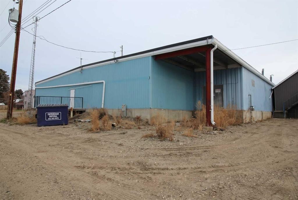 5016 50 Street, Eckville, AB
