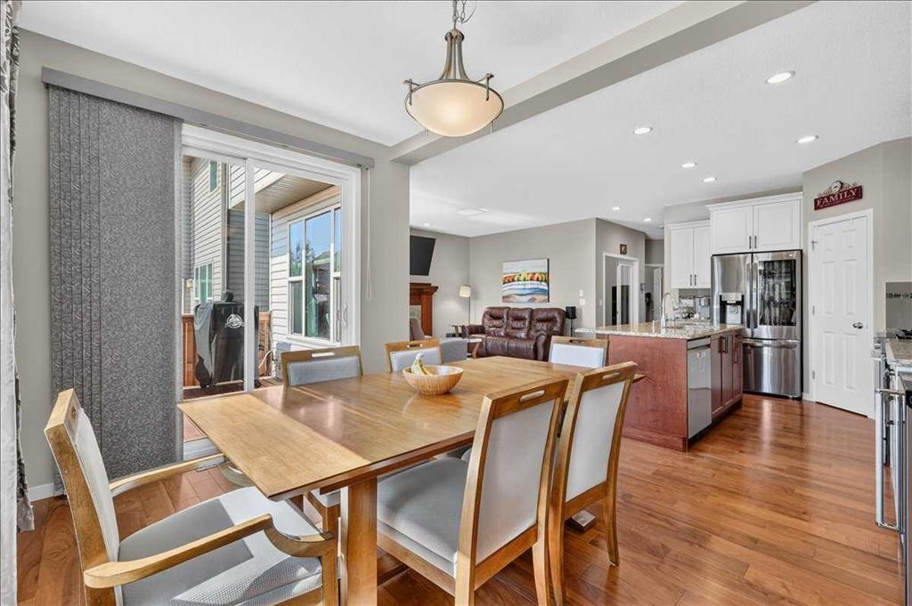 1017 Brightoncrest Common Se, Calgary, AB - Indoor Photo Showing Dining Room