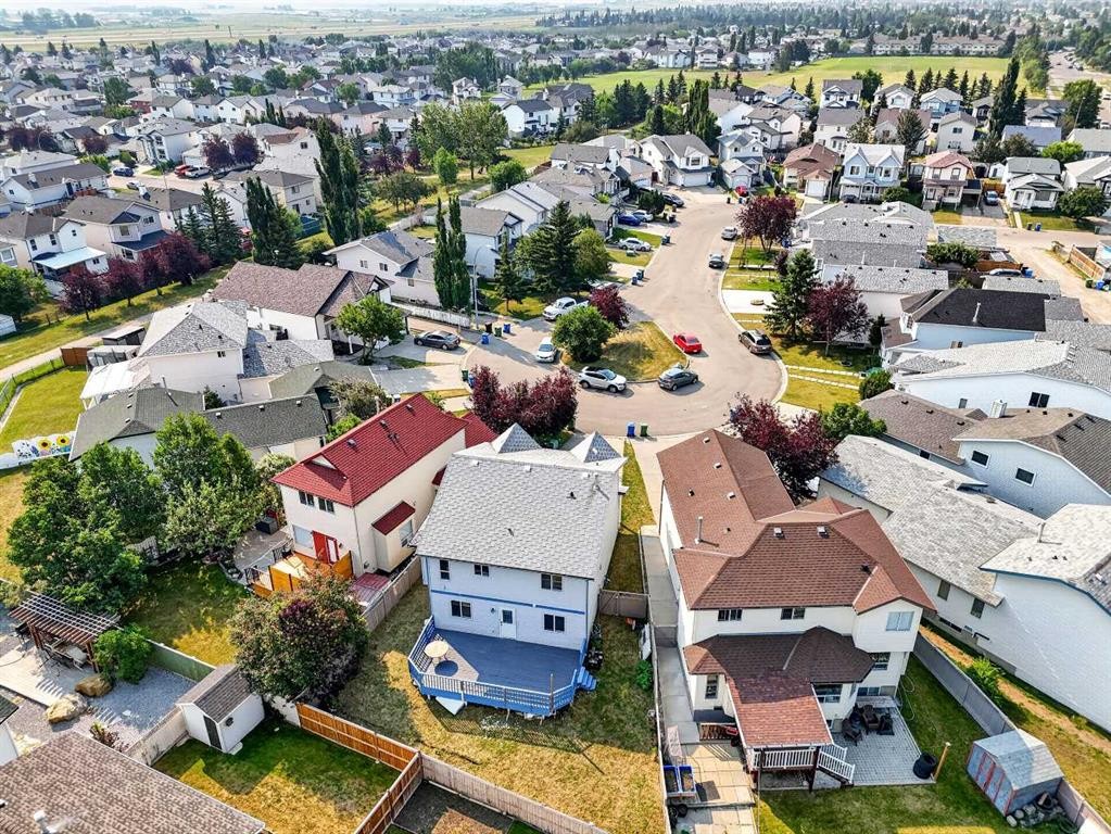 285 Fresno Place Ne, Calgary, AB - Outdoor With View
