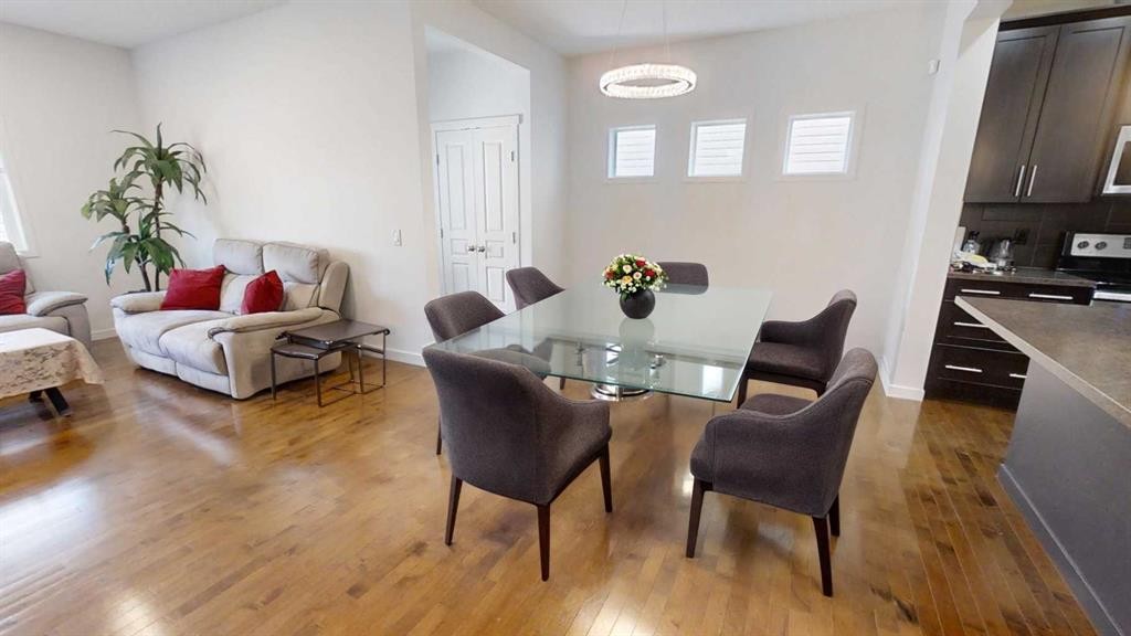 222 Copperpond Boulevard Se, Calgary, AB - Indoor