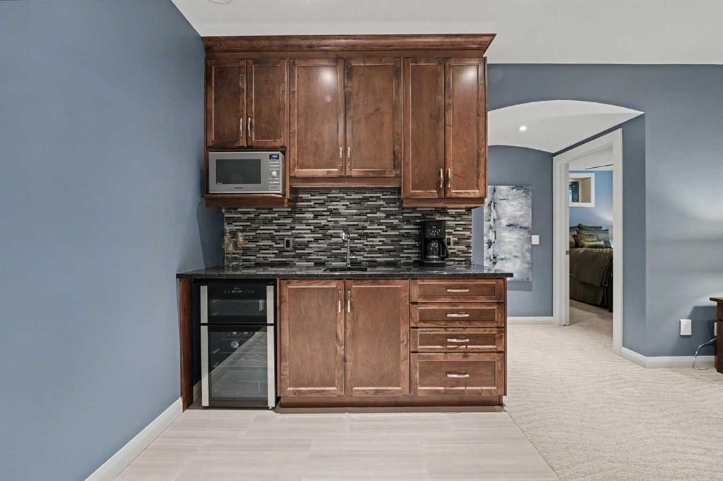 59 Evanswood Circle Nw, Calgary, AB - Indoor