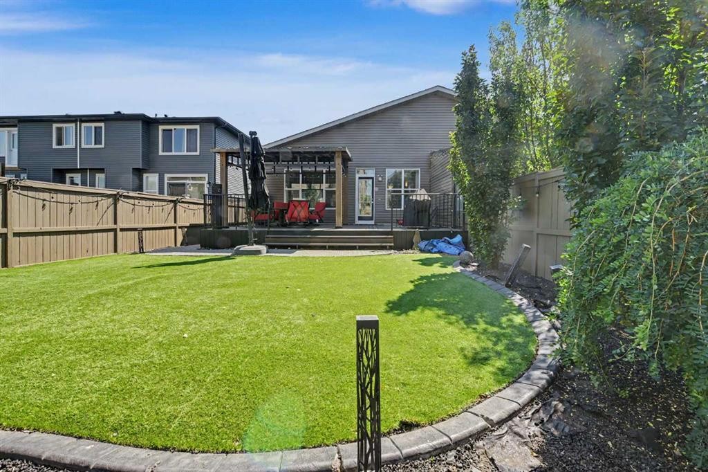 59 Evanswood Circle Nw, Calgary, AB - Outdoor With Deck Patio Veranda