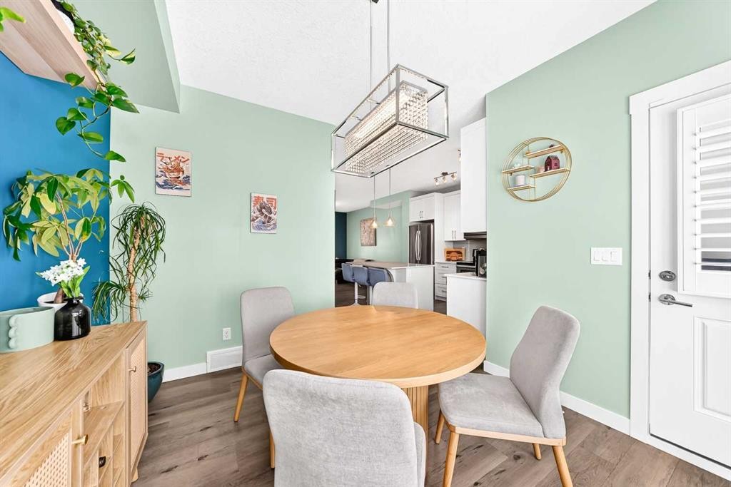 532 Cranford Drive Se, Calgary, AB - Indoor Photo Showing Dining Room