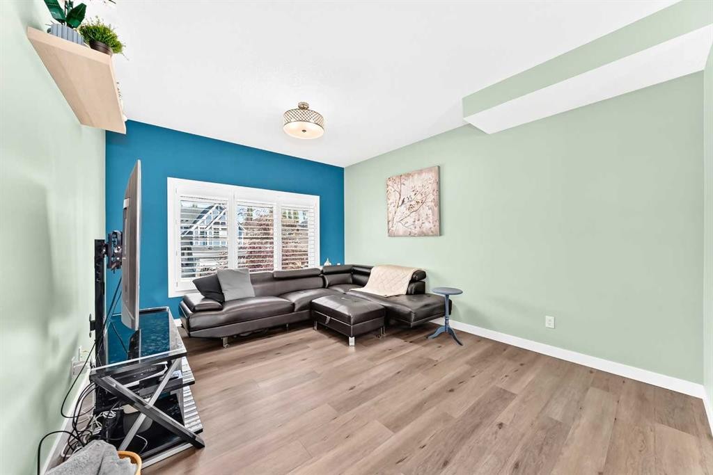 532 Cranford Drive Se, Calgary, AB - Indoor