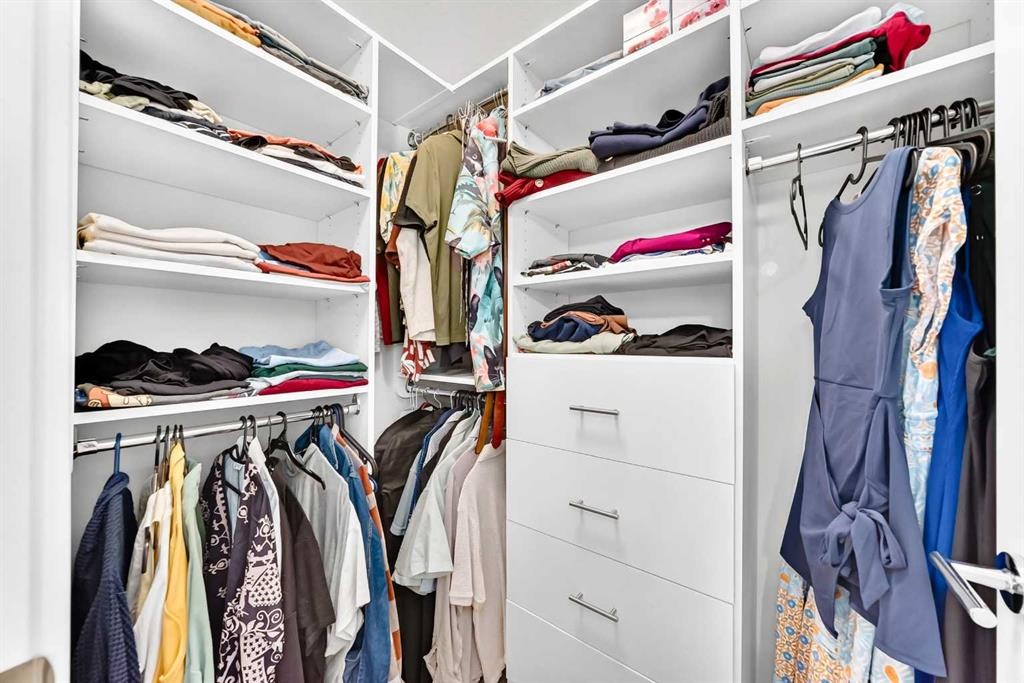 532 Cranford Drive Se, Calgary, AB - Indoor With Storage