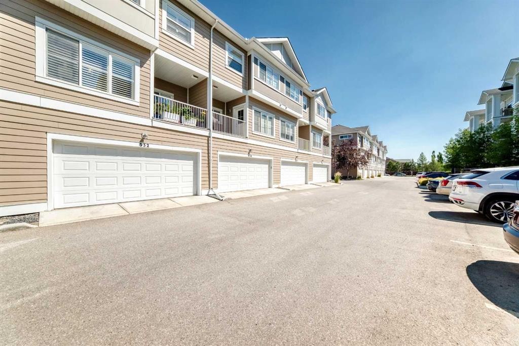 532 Cranford Drive Se, Calgary, AB - Outdoor