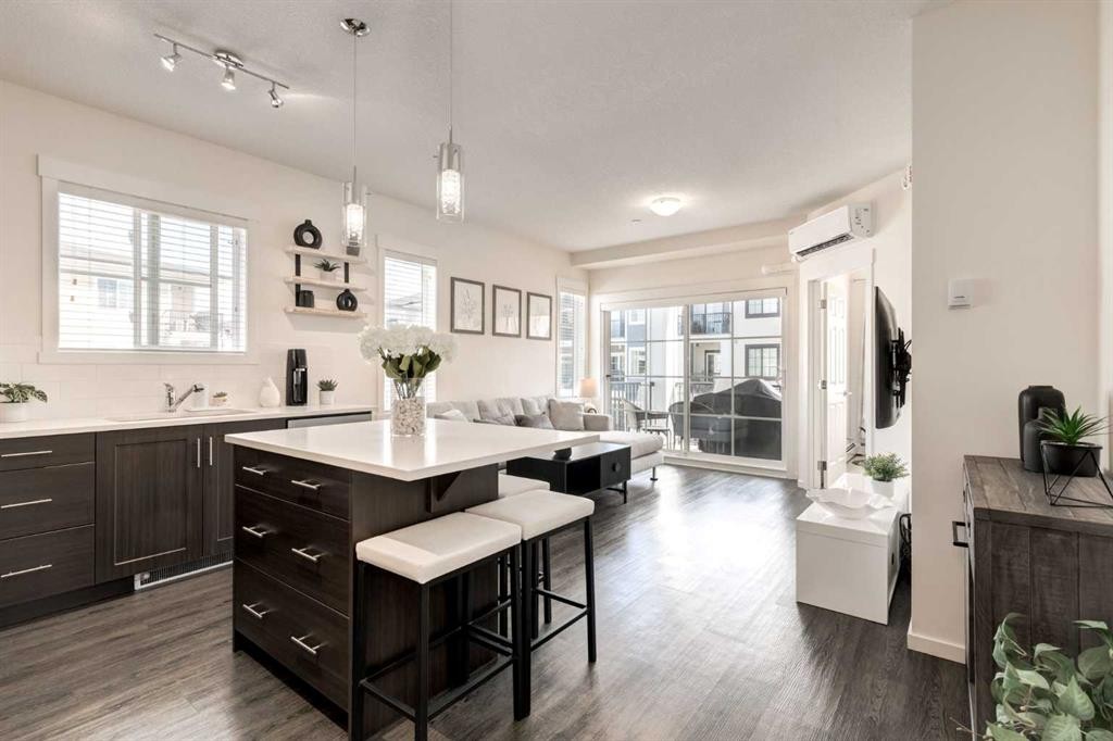 7310-151 Legacy Main Street Se, Calgary, AB - Indoor