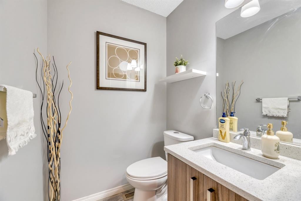 7 San Diego Manor Ne, Calgary, AB