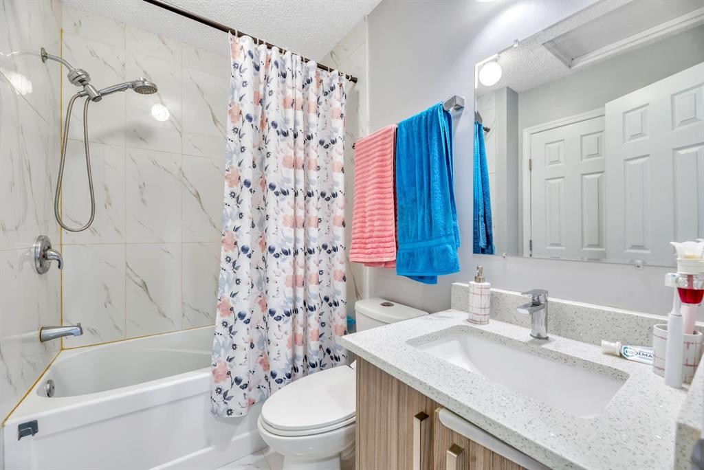 7 San Diego Manor Ne, Calgary, AB