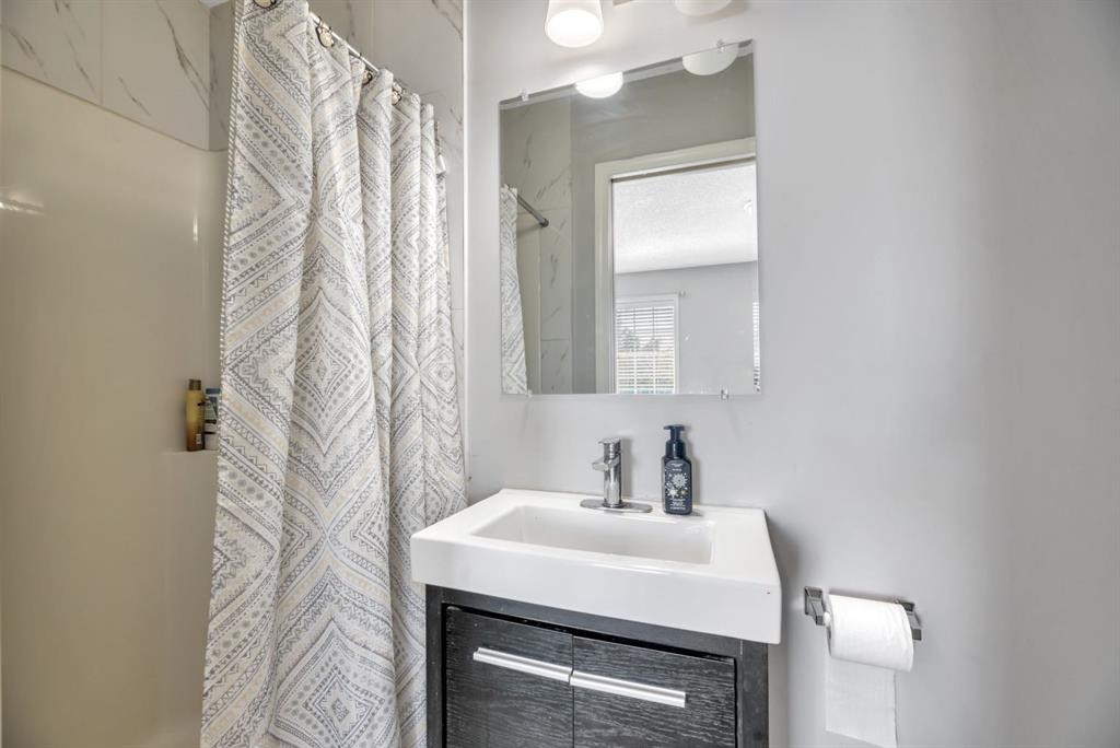 7 San Diego Manor Ne, Calgary, AB