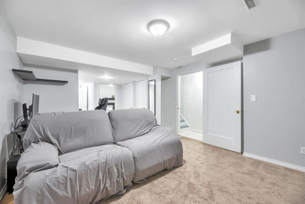 7 San Diego Manor Ne, Calgary, AB