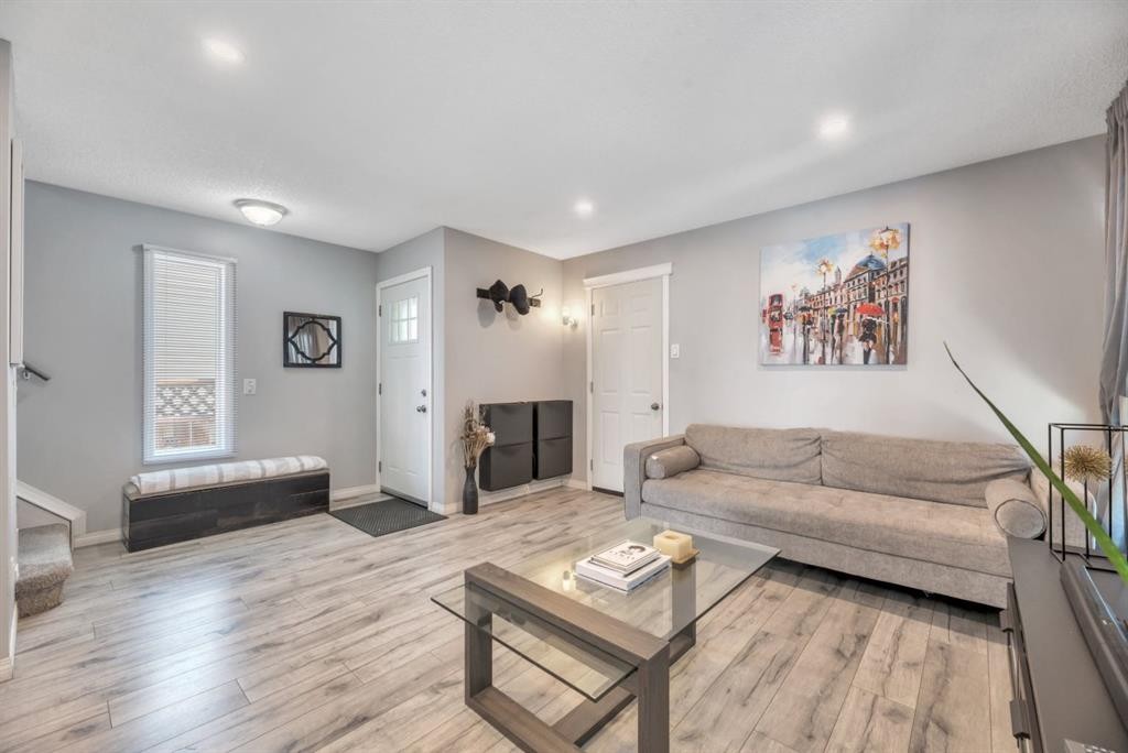 7 San Diego Manor Ne, Calgary, AB