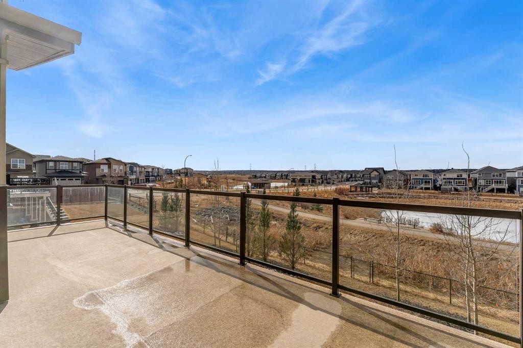 81 Carringvue Manor Nw, Calgary, AB - Outdoor With View