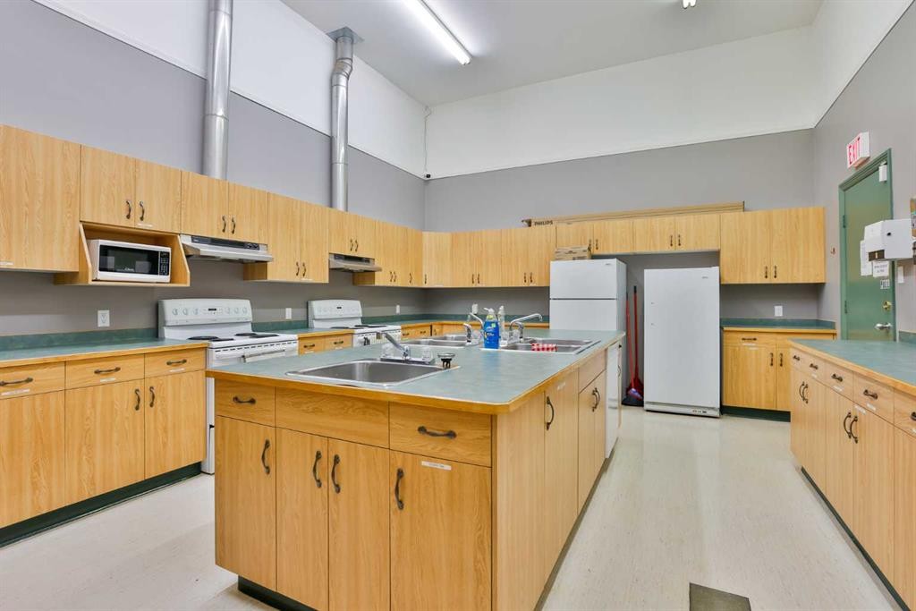 10 Cormorant Crescent, Rural Vulcan County, AB