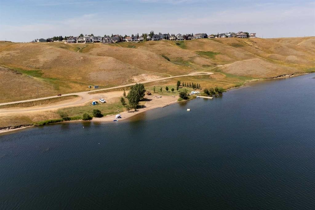 10 Cormorant Crescent, Rural Vulcan County, AB