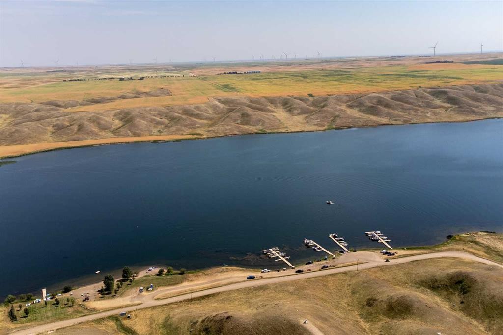 10 Cormorant Crescent, Rural Vulcan County, AB