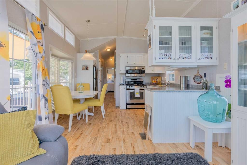 10 Cormorant Crescent, Rural Vulcan County, AB