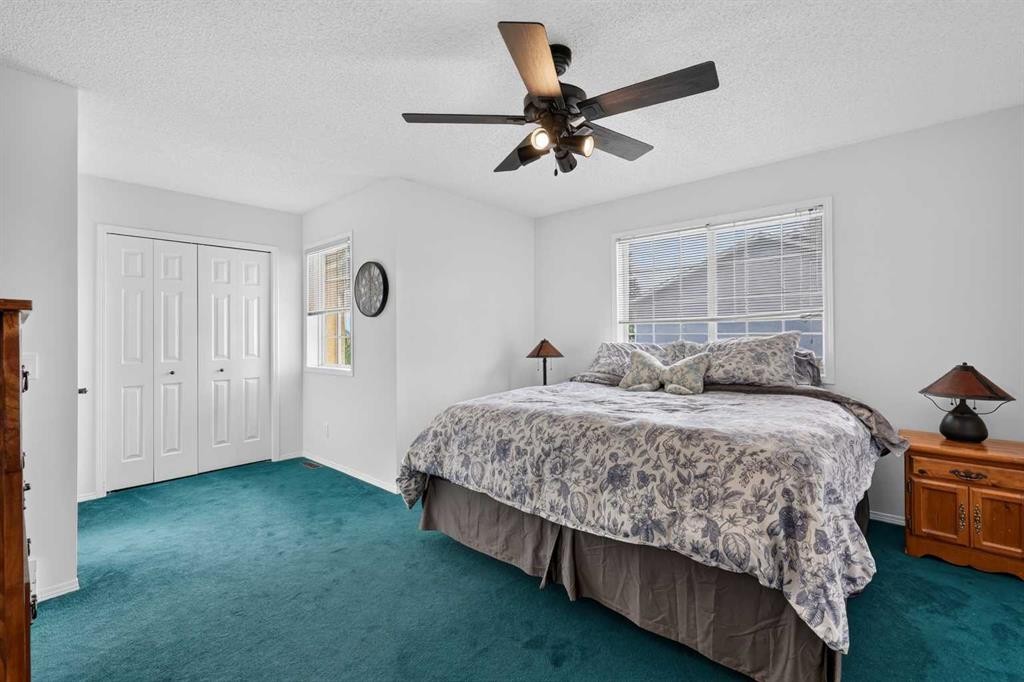 37 Beddington Gardens Ne, Calgary, AB - Indoor Photo Showing Bedroom