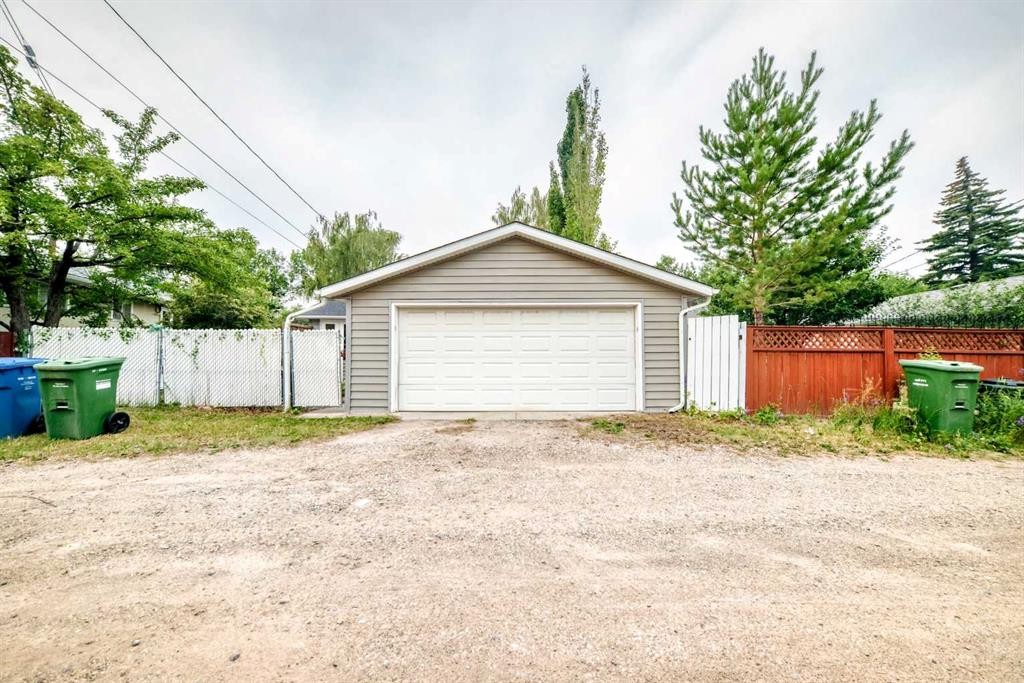 2808 Brecken Road Nw, Calgary, AB - Outdoor