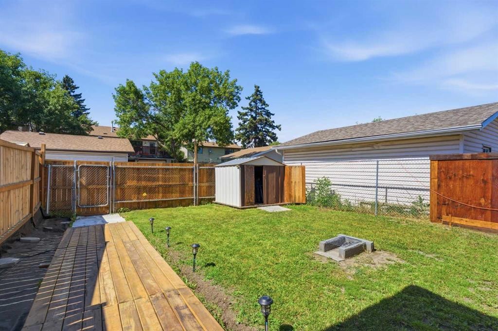 227 Abalone Place Ne, Calgary, AB - Outdoor