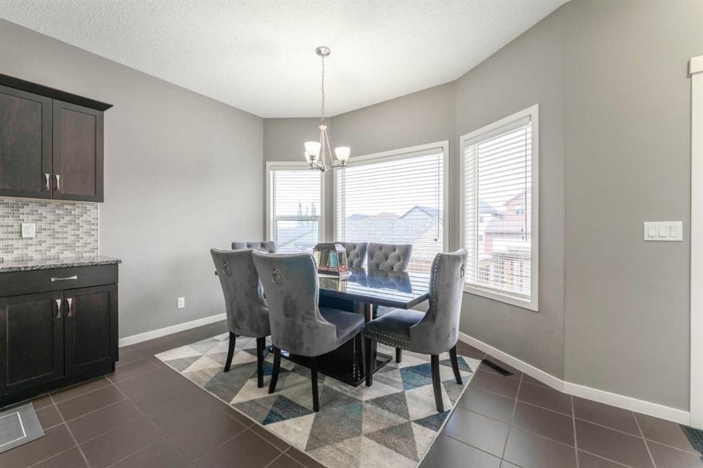 57 Sage Bank Grove Nw, Calgary, AB - Indoor Photo Showing Dining Room