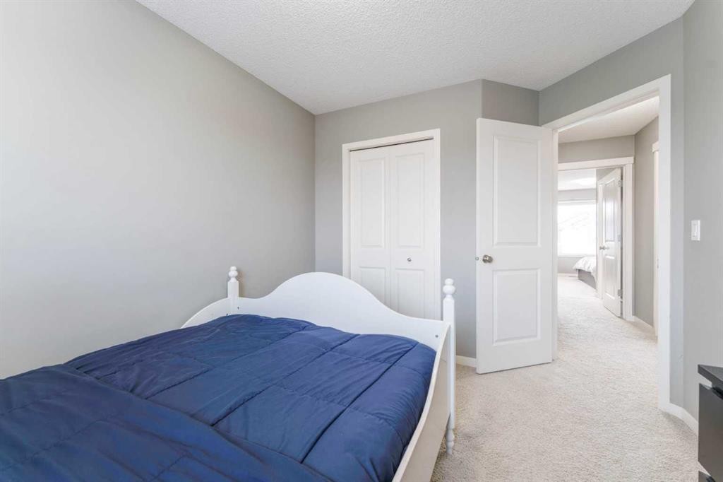 57 Sage Bank Grove Nw, Calgary, AB - Indoor Photo Showing Bedroom