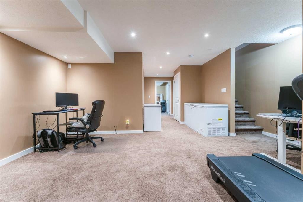 57 Sage Bank Grove Nw, Calgary, AB - Indoor