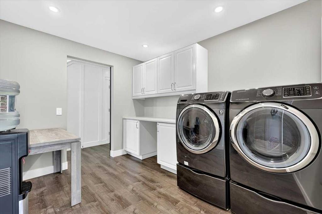 76-16044 258 Avenue East, Rural Foothills County, AB - Indoor Photo Showing Laundry Room