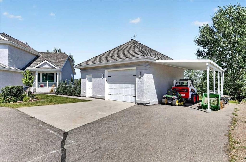 76-16044 258 Avenue East, Rural Foothills County, AB - Outdoor