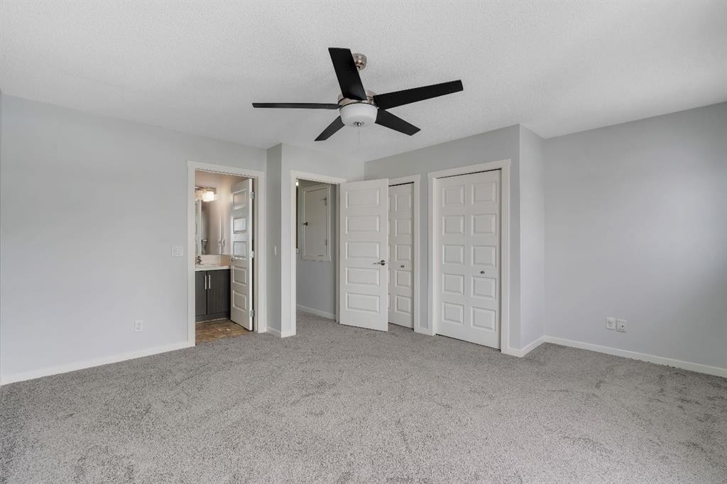 406 Mckenzie Towne Close Se, Calgary, AB - Indoor Photo Showing Other Room