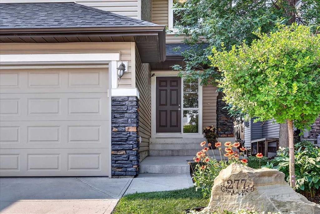 277 Evermeadow Avenue Sw, Calgary, AB - Outdoor