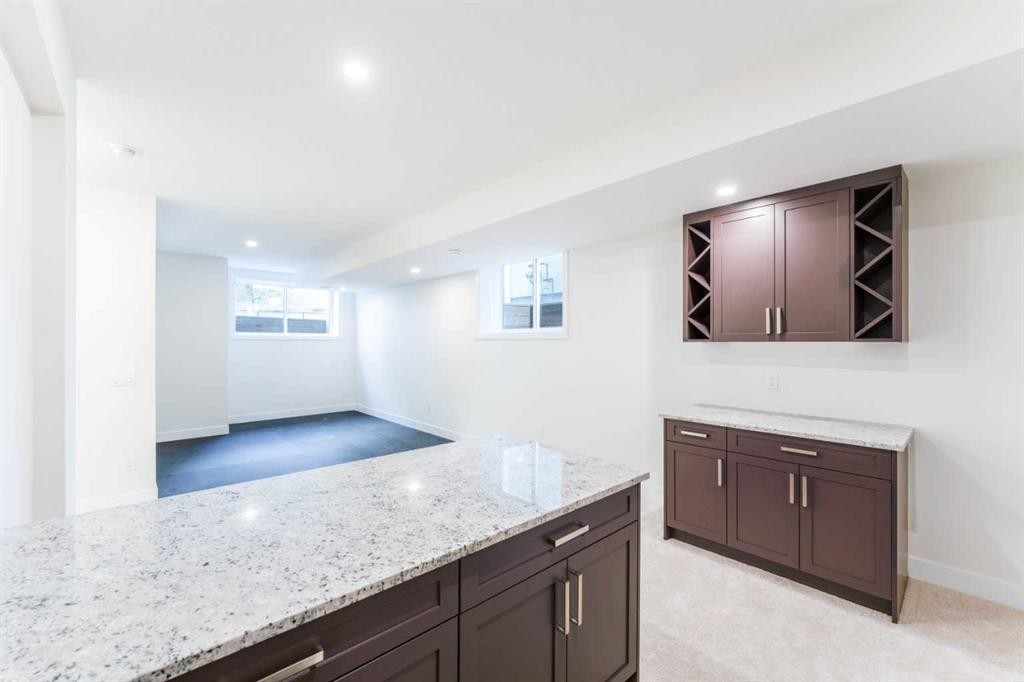 812 1 Street Nw, Calgary, AB - Indoor