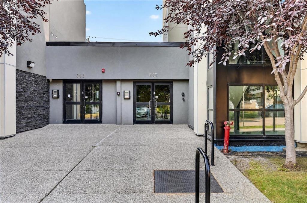 304-607 17 Avenue Nw, Calgary, AB - Outdoor