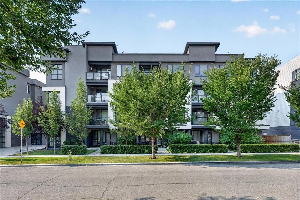 304-607 17 Avenue Nw, Calgary, AB - Outdoor With Facade