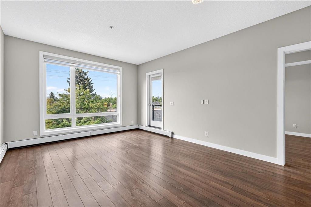 304-607 17 Avenue Nw, Calgary, AB - Indoor