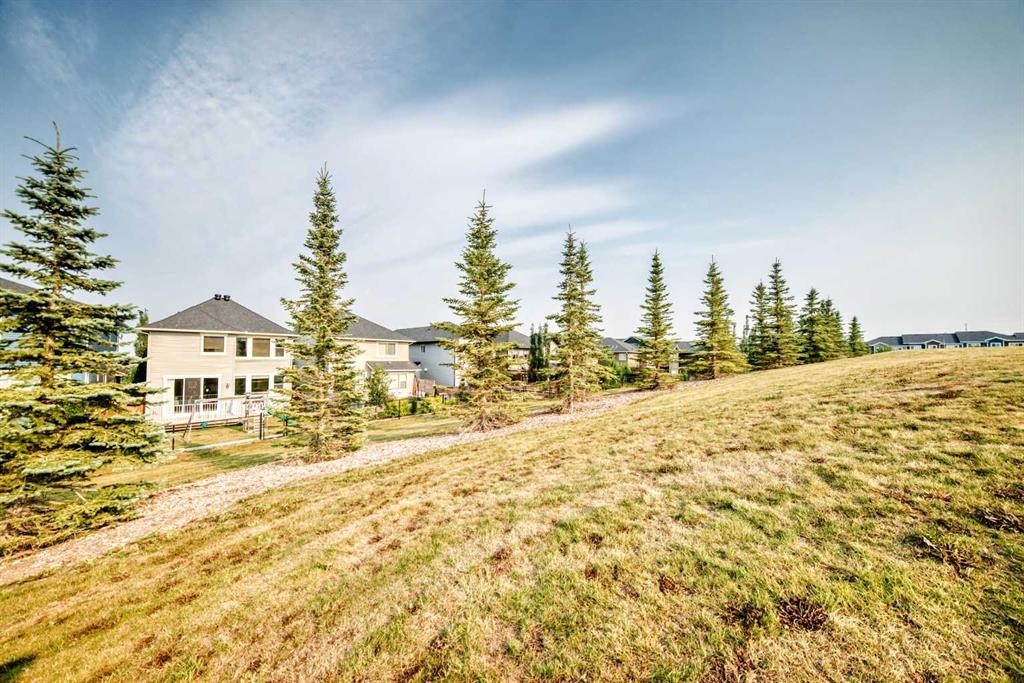 296 Nolancrest Heights Nw, Calgary, AB - Outdoor With View
