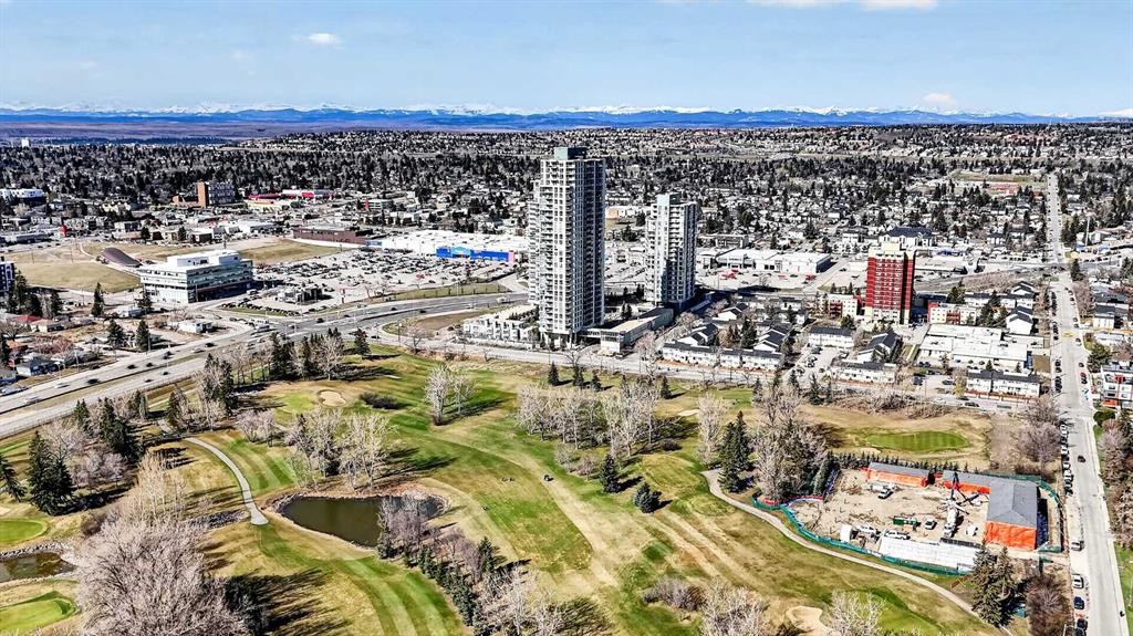 7304-14 Hemlock Crescent Sw, Calgary, AB - Outdoor With View