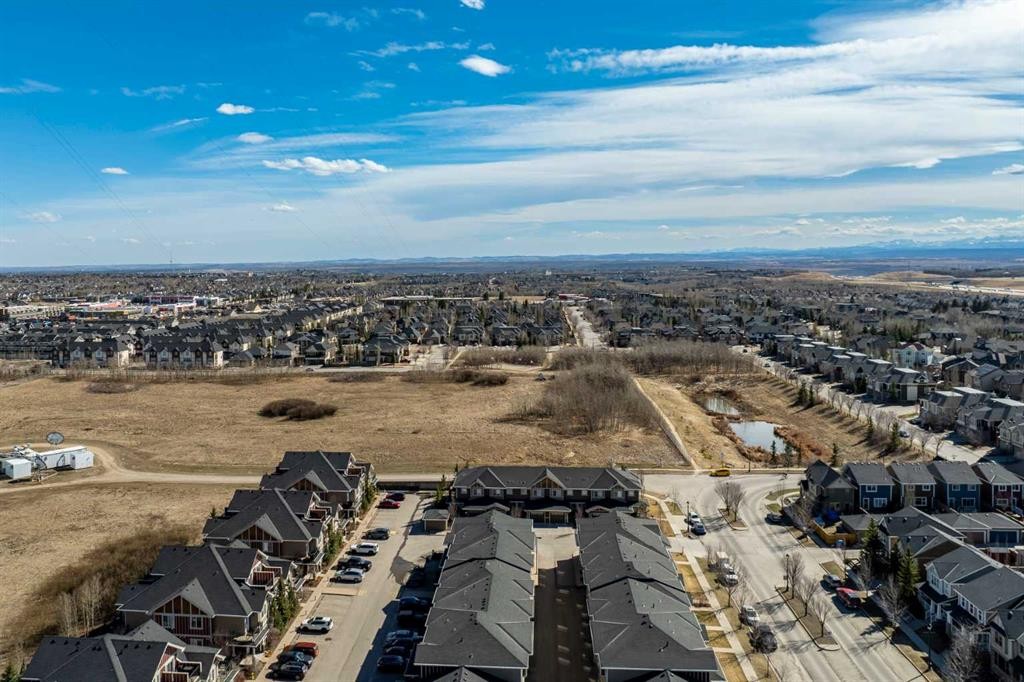 1-67 West Coach Manor Sw, Calgary, AB - Outdoor With View