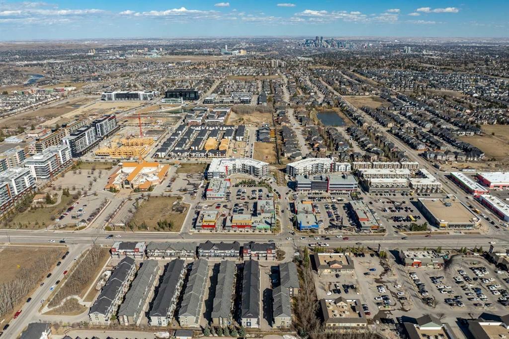 1-67 West Coach Manor Sw, Calgary, AB - Outdoor With View