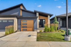 318 Marina Cove SECalgary, AB T3M 3P4