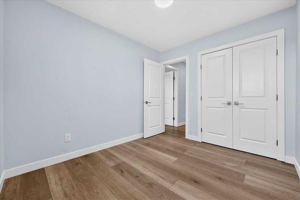 55 Whitehaven Crescent Ne, Calgary, AB - Indoor Photo Showing Other Room