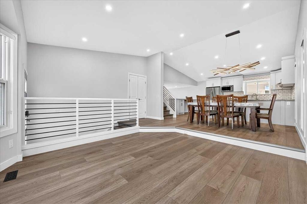 55 Whitehaven Crescent Ne, Calgary, AB - Indoor Photo Showing Dining Room