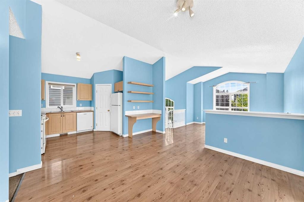 76 Coville Close Ne, Calgary, AB - Indoor Photo Showing Other Room