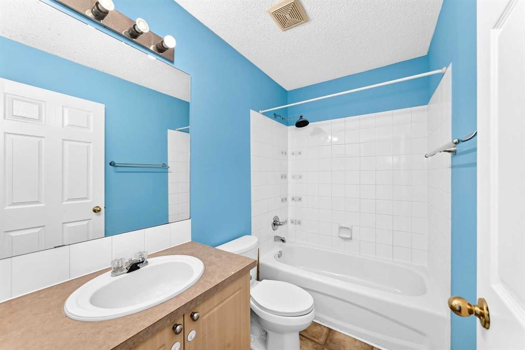76 Coville Close Ne, Calgary, AB - Indoor Photo Showing Bathroom