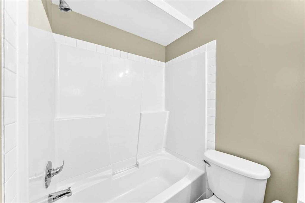 76 Coville Close Ne, Calgary, AB - Indoor Photo Showing Bathroom