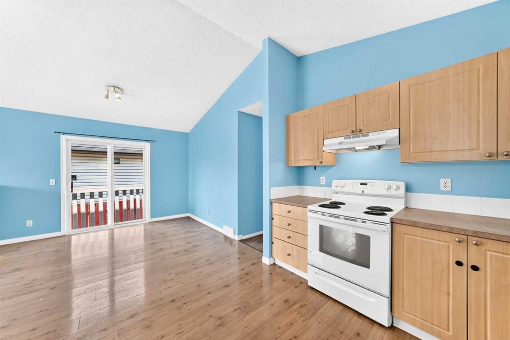 76 Coville Close Ne, Calgary, AB - Indoor Photo Showing Kitchen