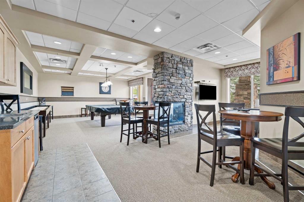 215-43 Sunrise Loop Se, High River, AB - Indoor